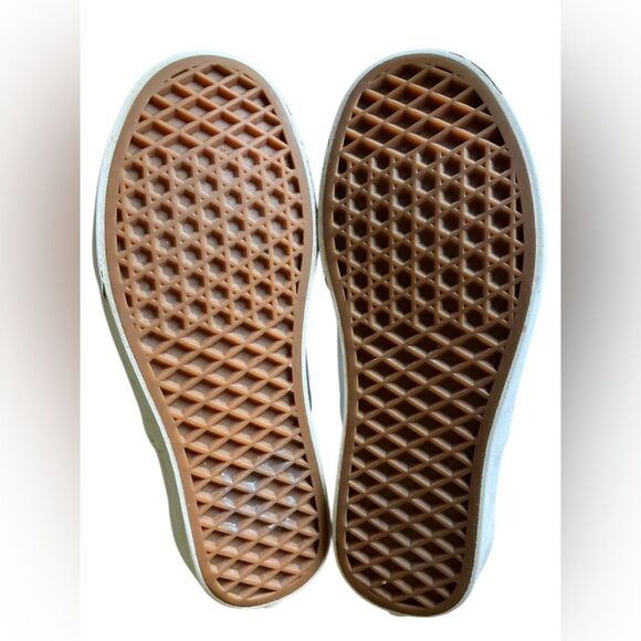 Vans Size 6 - Picture 8 of 11